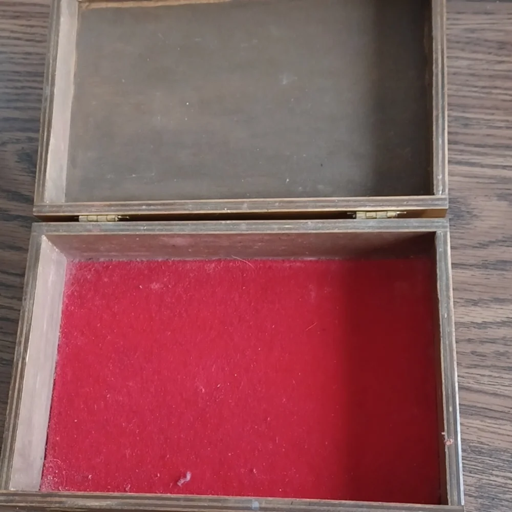 Vintage Painted Wood Bird & Flower Jewelry Box
